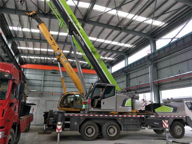 丽江市高空车出租需要注意哪些安全事项？